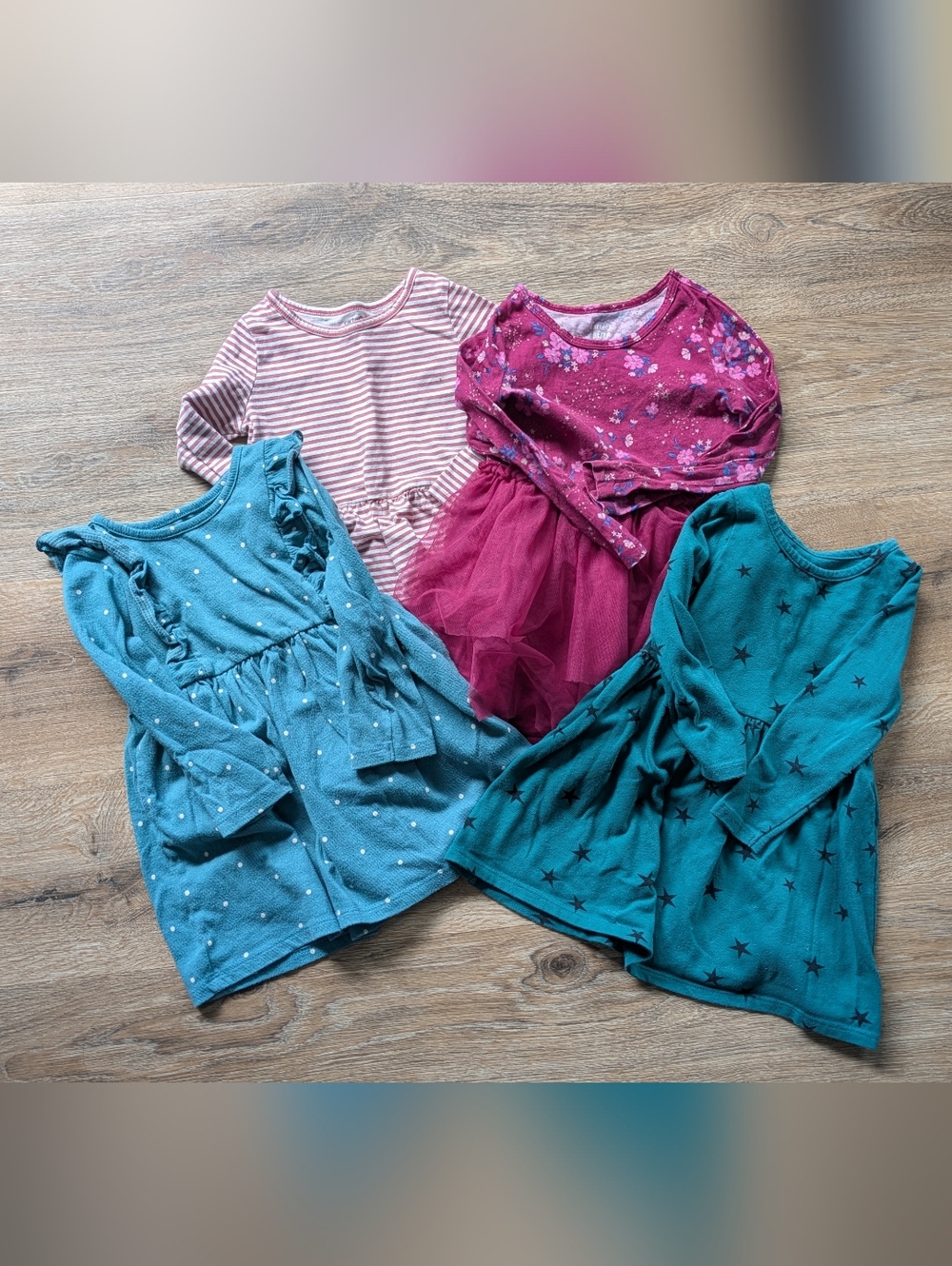 Bundle Of 4 Dresses - Cat & Jack And Carters Size 2T/3T